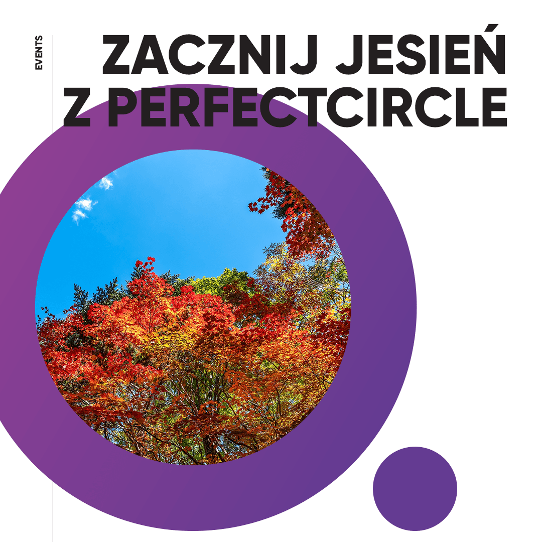 Jesienne drzewa w kręgu.